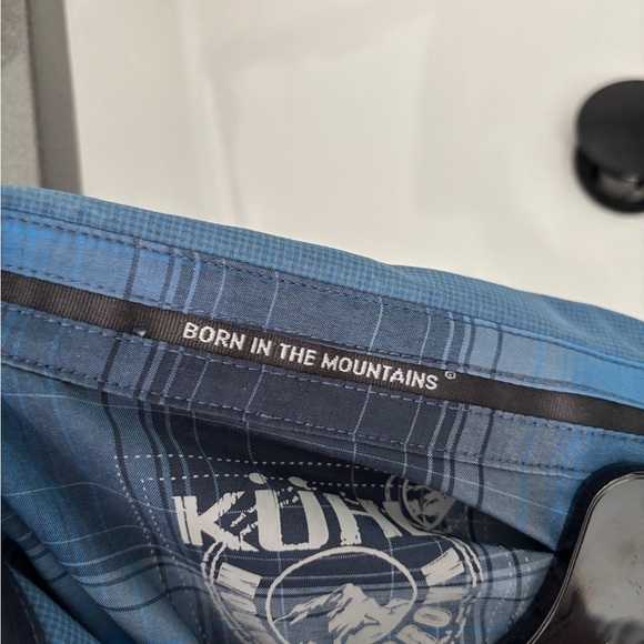 Kuhl men’s Blue Short Sleeve snap Shirt size large never worn - Picture 5 of 8